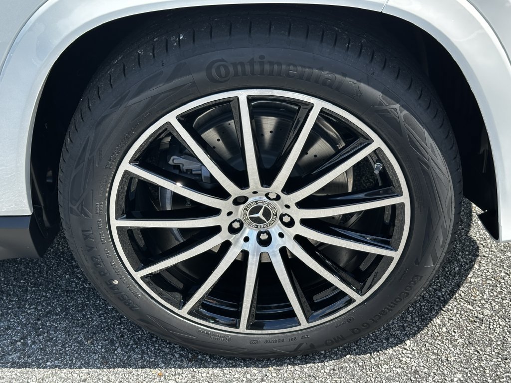 New 2026 Mercedes-Benz GLS 450 4MATIC image 14