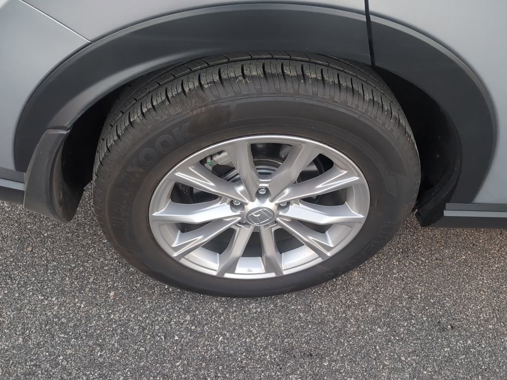 Used 2025 Honda CR-V EX image 10