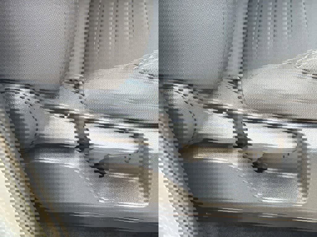 Used 2024 Toyota Tacoma TRD Off-Road image 32