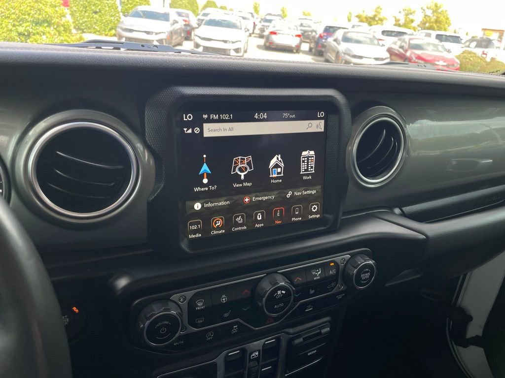 Used 2023 Jeep Wrangler Sahara w/ Cold Weather Group image 16