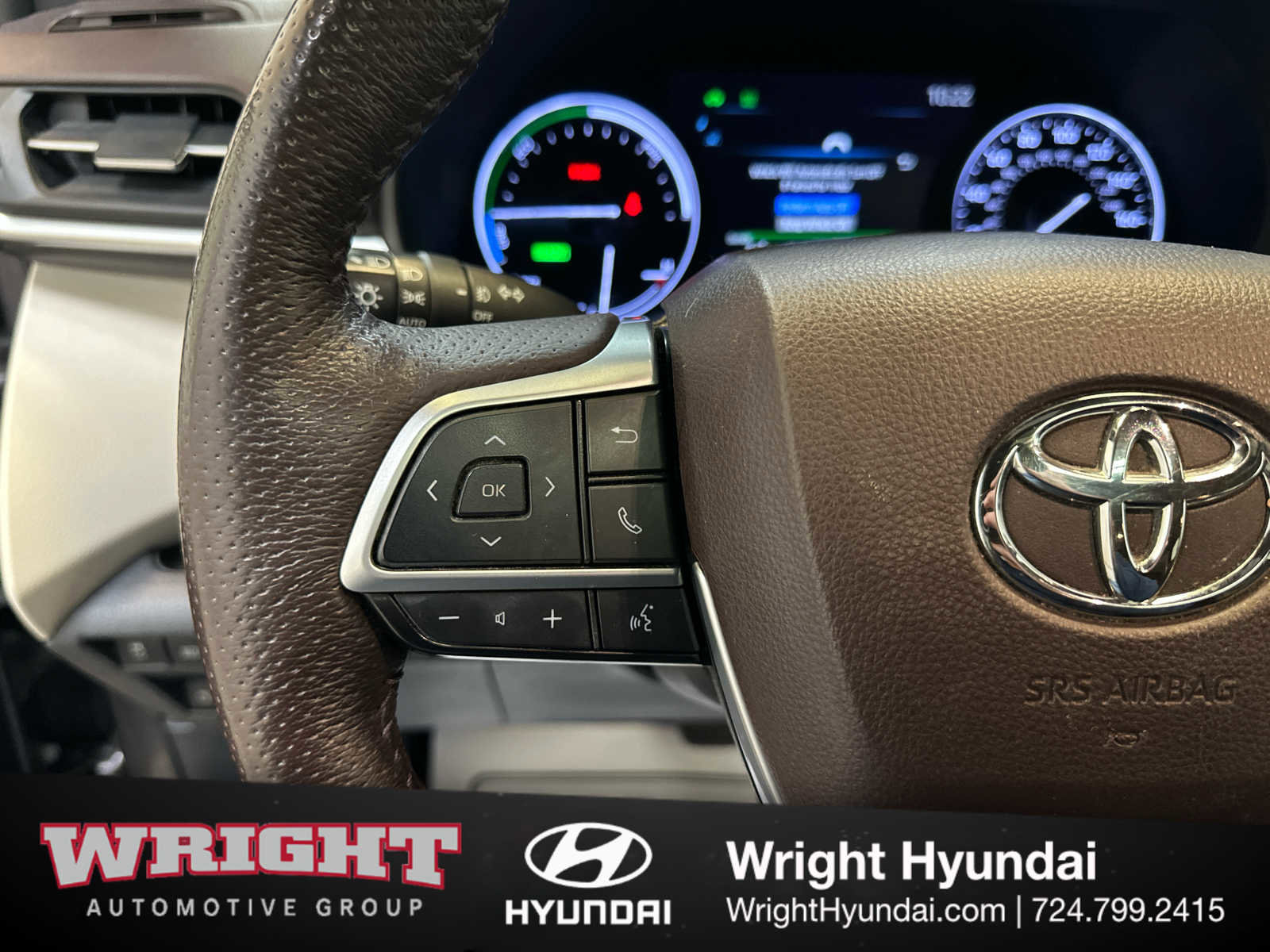 Used 2021 Toyota Sienna Platinum image 22