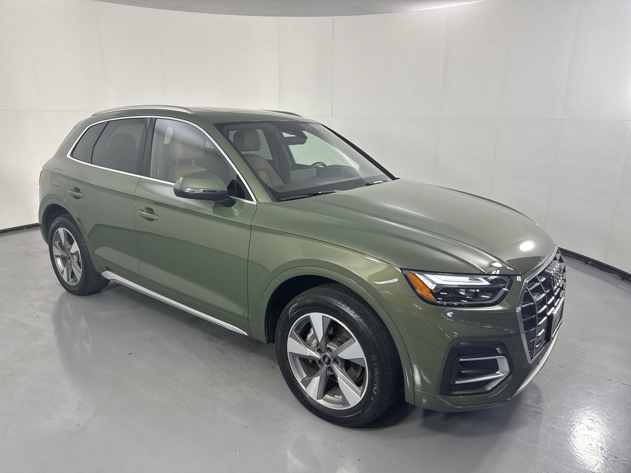 Used 2023 Audi Q5 2.0T Premium w/ Convenience Package AWD/4WD image 33