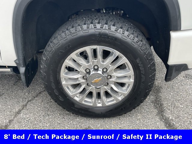 Used 2022 Chevrolet Silverado 2500 High Country w/ Technology Package image 10