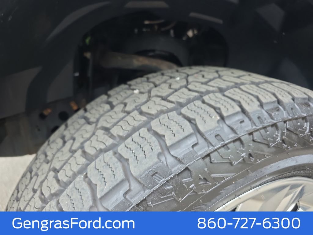 Used 2018 Ford F150 XLT w/ Equipment Group 302A Luxury AWD/4WD image 39