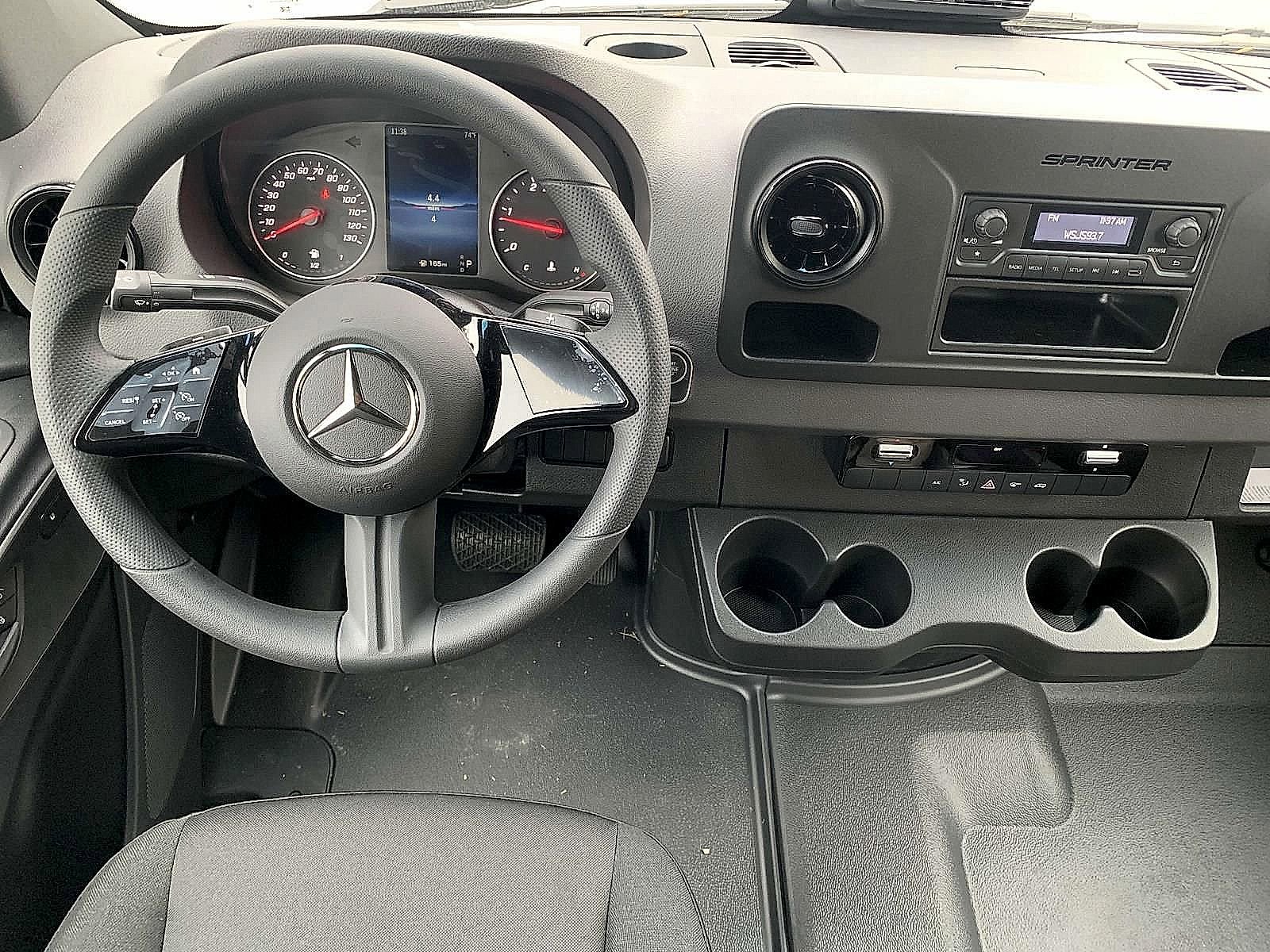 New 2025 Mercedes-Benz Sprinter 3500 image 11