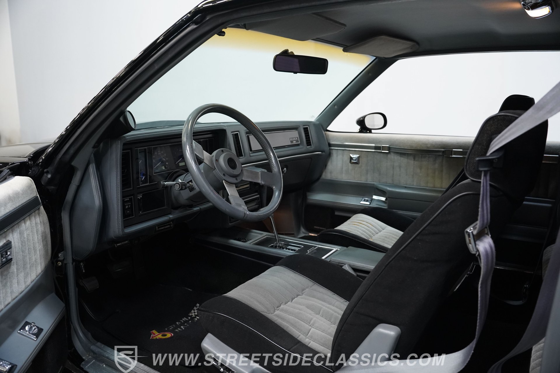 Used 1987 Buick Regal Coupe RWD image 4