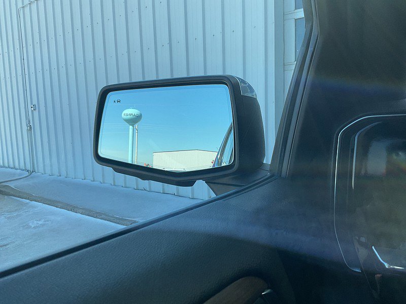 Used 2023 Chevrolet Silverado 1500 High Country w/ High Country Premium Package image 32