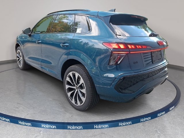 New 2026 Audi Q3 quattro 2.0T AWD/4WD image 2