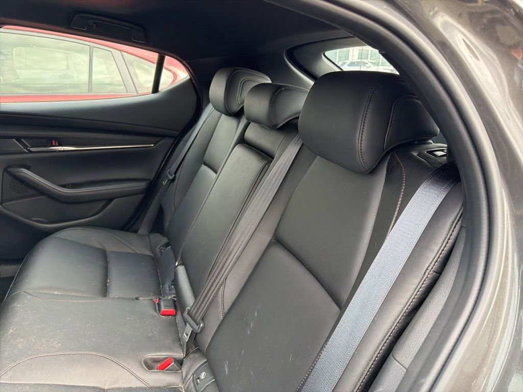 Used 2023 MAZDA MAZDA3 s image 7