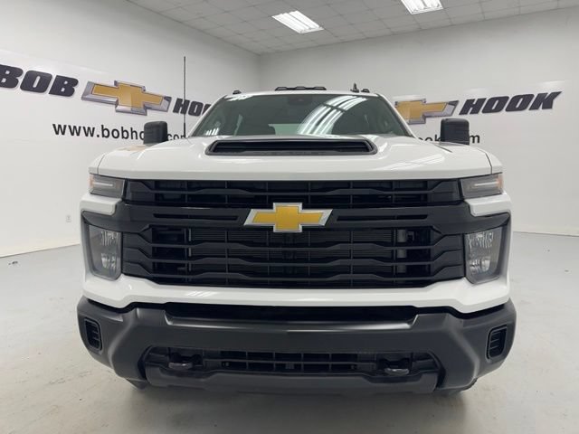 New 2026 Chevrolet Silverado 3500 W/T AWD/4WD image 2