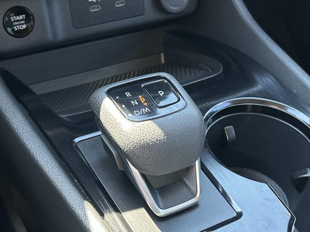 Certified 2024 Nissan Rogue SV AWD/4WD image 26