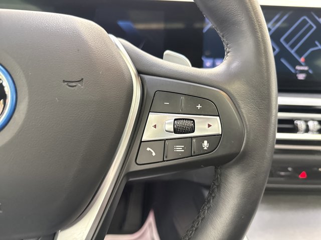Used 2024 BMW 330e xDrive image 18