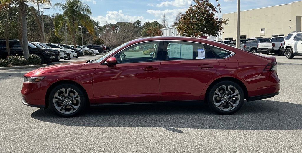 Certified 2024 Honda Accord EX image 3