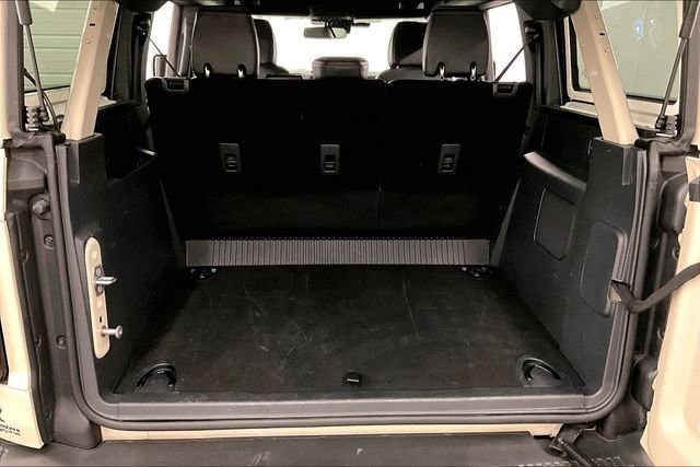 Used 2025 Ford Bronco Badlands image 38