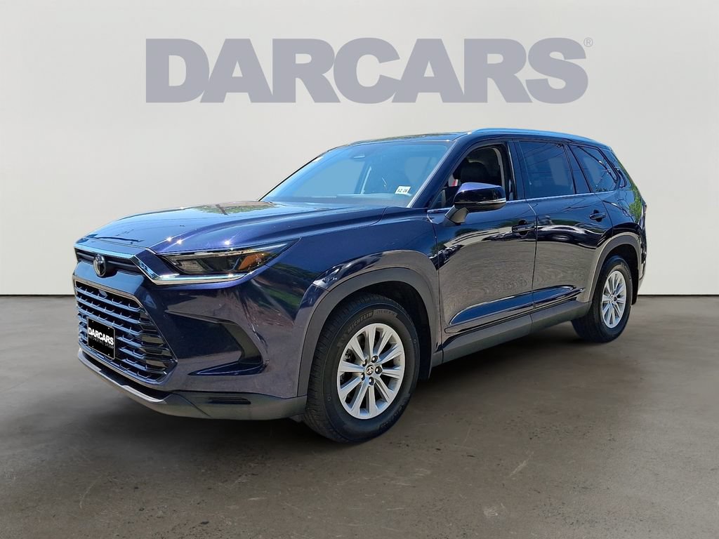Used 2024 Toyota Grand Highlander AWD image 3