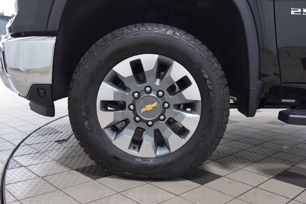 New 2026 Chevrolet Silverado 2500 LT w/ All Star Edition AWD/4WD image 31