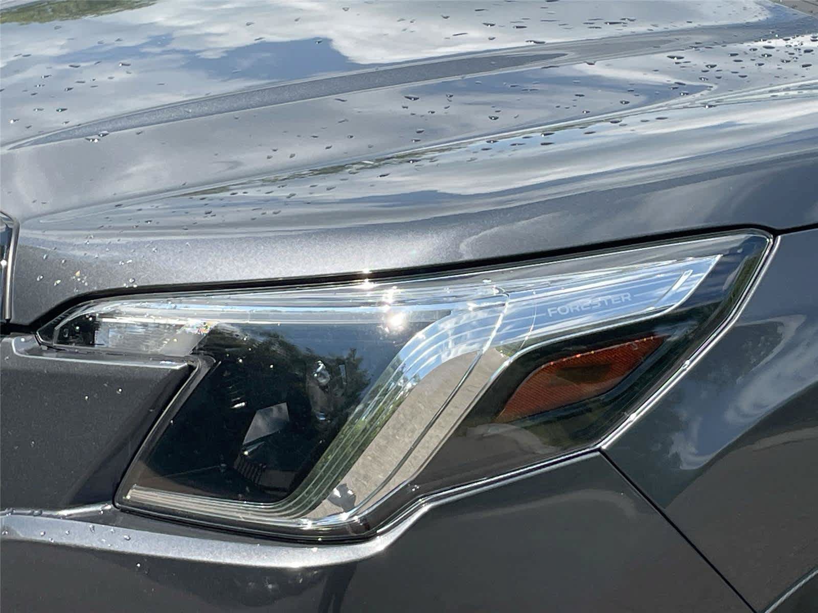 Certified 2023 Subaru Forester Premium AWD/4WD image 6