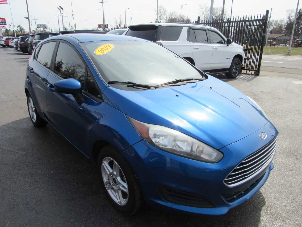 Used 2019 Ford Fiesta SE image 3