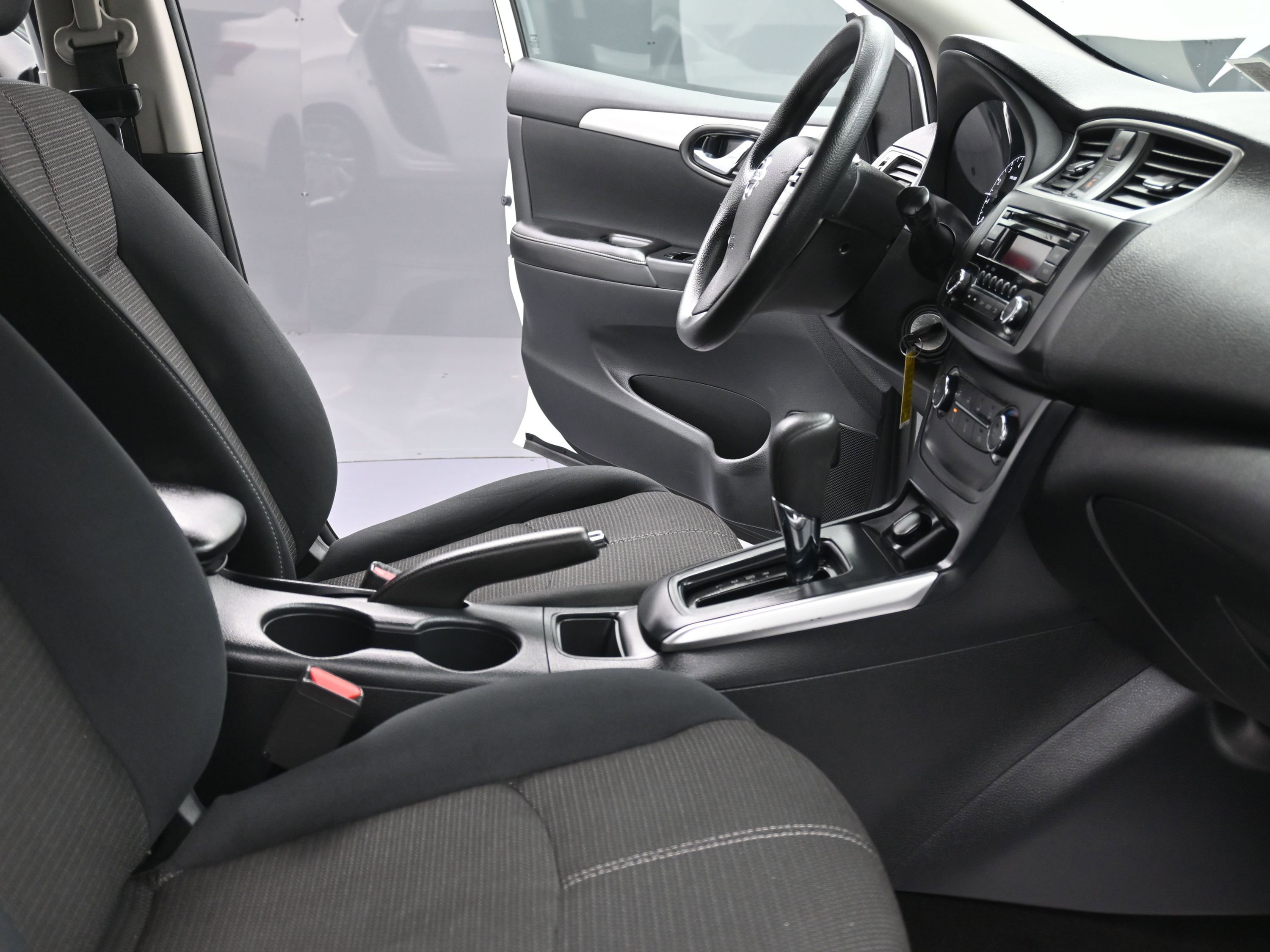 Used 2017 Nissan Sentra S image 26