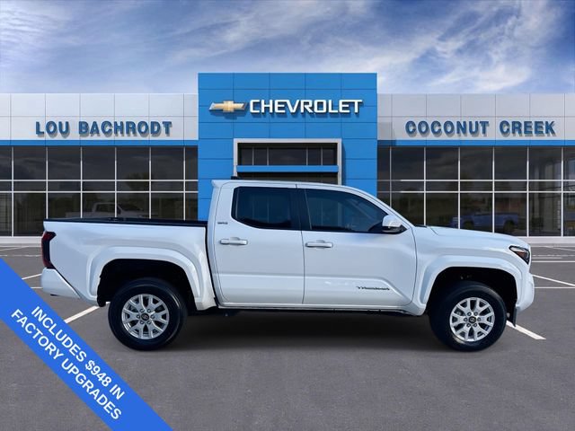 Used 2024 Toyota Tacoma SR5 RWD image 9