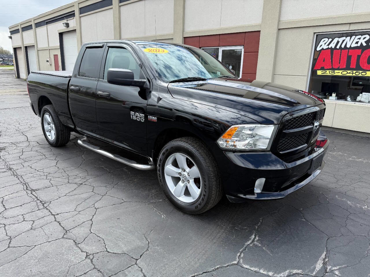 Used 2013 RAM 1500 Express AWD/4WD image 1