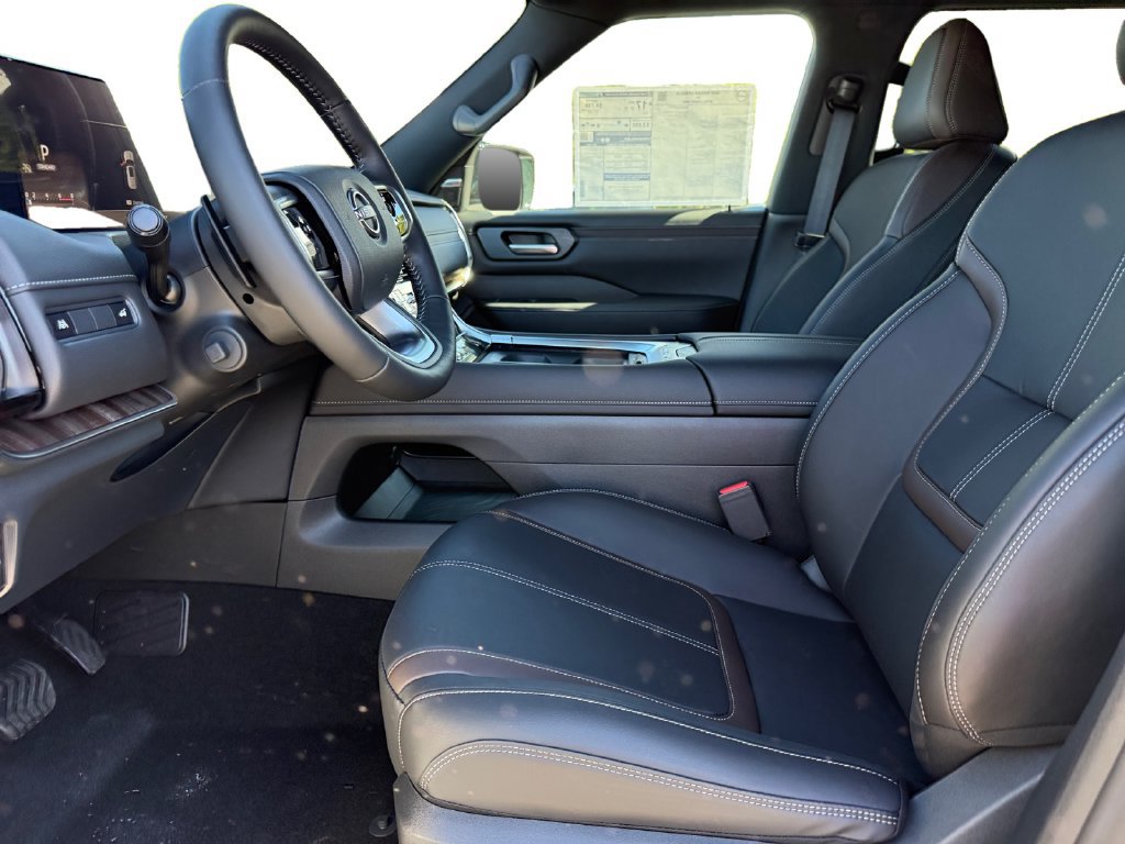New 2026 Nissan Armada SL w/ Captain's Chari Seat Package AWD/4WD image 9