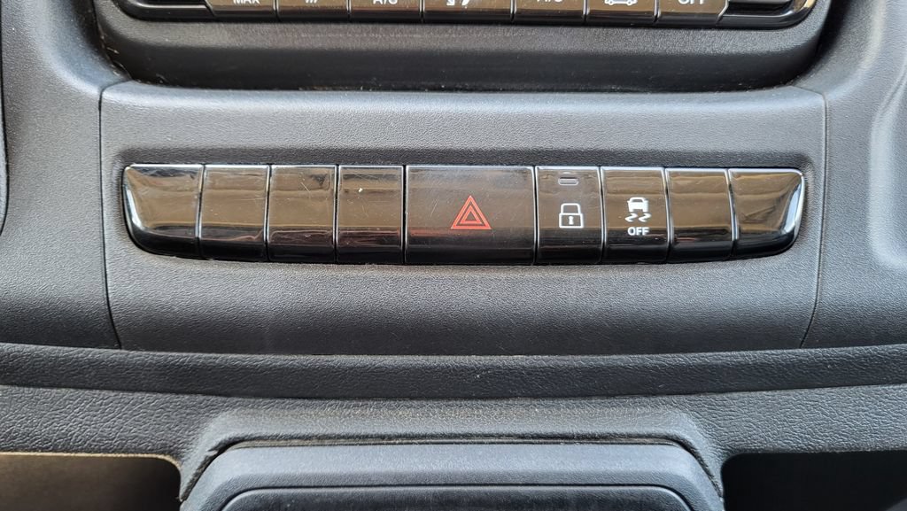 Used 2023 RAM ProMaster 2500 FWD image 32