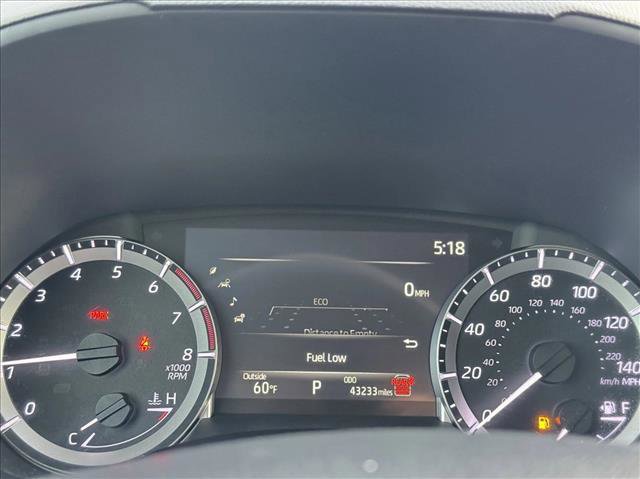 Used 2024 Toyota Highlander LE image 12