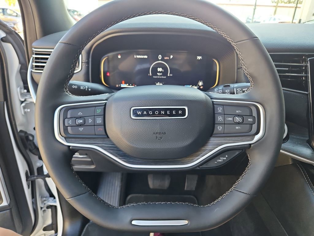 Used 2024 Jeep Wagoneer L Series III w/ Flexible Seating Group image 10