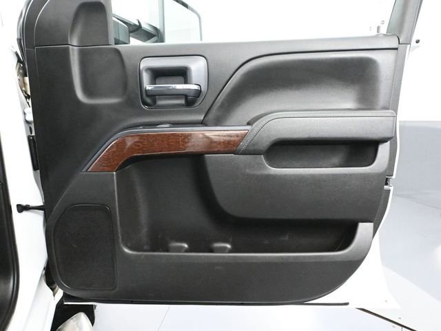 Used 2018 GMC Sierra 2500 SLE image 44