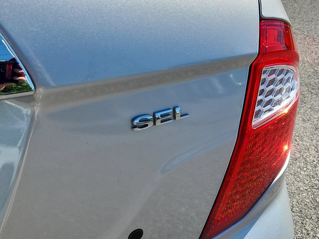 Used 2012 Ford Fusion SEL FWD image 30
