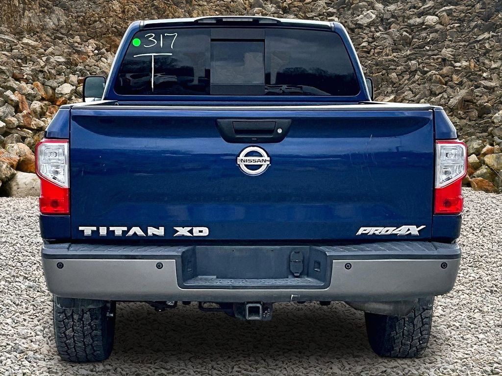 Used 2016 Nissan Titan PRO-4X w/ Pro-4x Convenience Package image 4