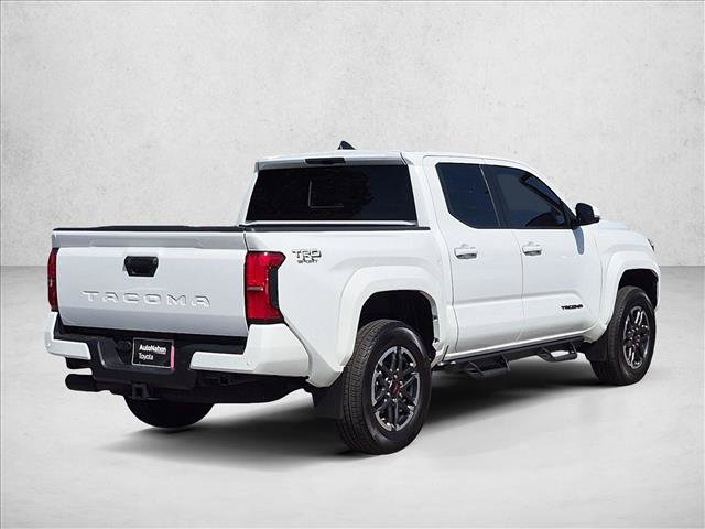 Used 2024 Toyota Tacoma TRD Sport w/ TRD Sport Upgrade Package AWD/4WD image 5