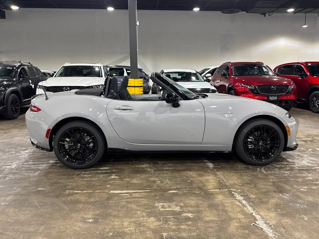 New 2026 MAZDA MX-5 Miata Club w/ Appearance Package RWD image 2