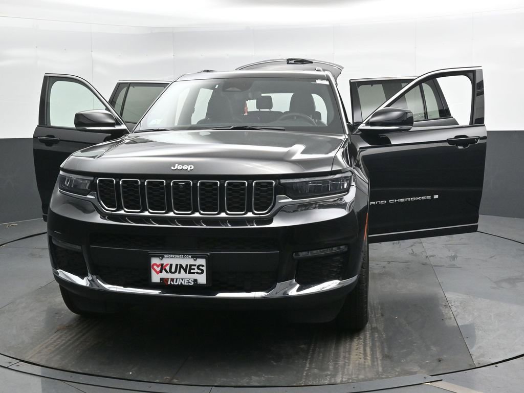 Used 2024 Jeep Grand Cherokee L Limited w/ Luxury Tech Group II AWD/4WD image 47