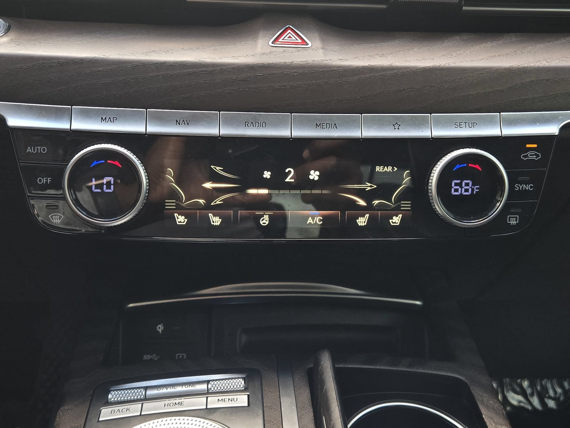 Used 2021 Genesis G80 3.5T AWD/4WD image 18
