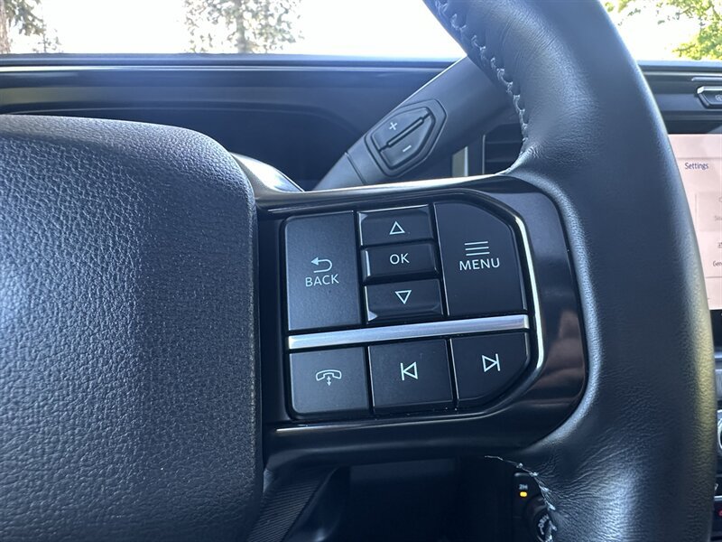 Used 2026 Ford F350 Platinum w/ Tremor Off-Road Package AWD/4WD image 35