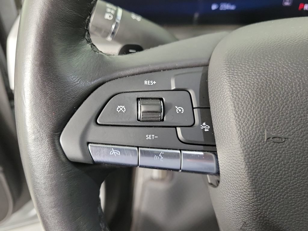 Certified 2025 Cadillac XT4 Premium Luxury FWD image 22