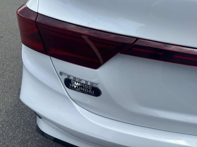 Used 2023 Kia Forte LXS image 7