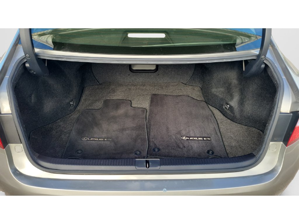 Used 2015 Lexus ES 350 w/ Luxury Package FWD image 9