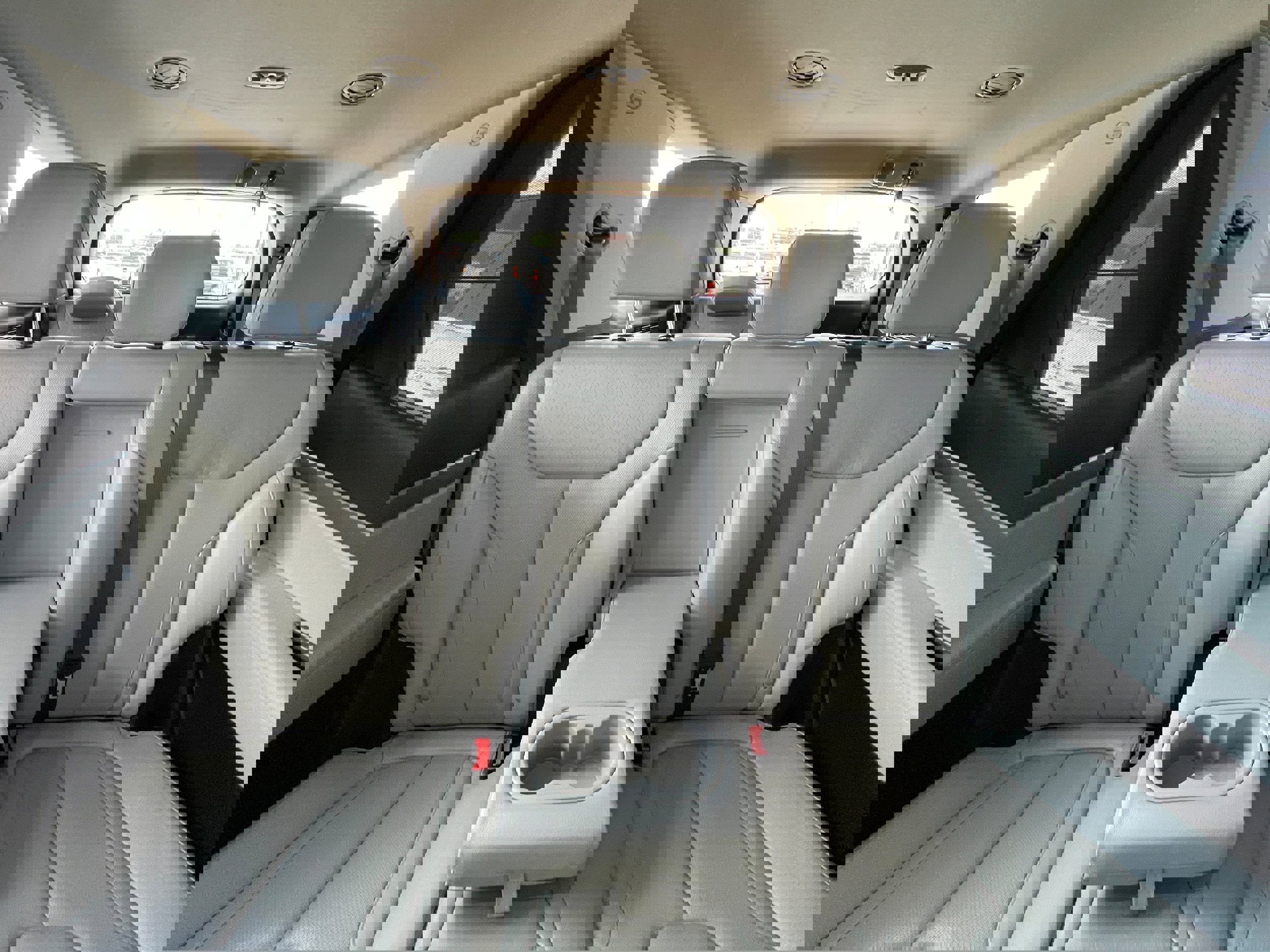 Used 2022 Hyundai Palisade SEL w/ 8P Bench Seat Package image 12