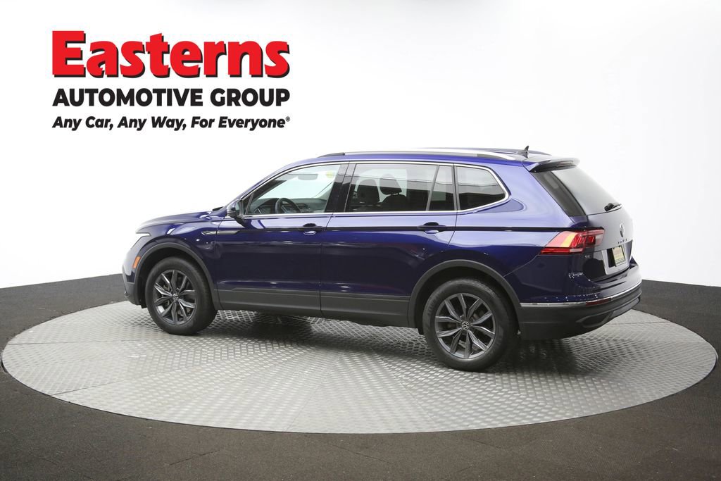 Used 2022 Volkswagen Tiguan SE image 60