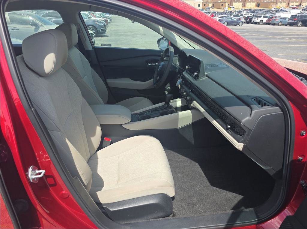Used 2024 Honda Accord LX image 18