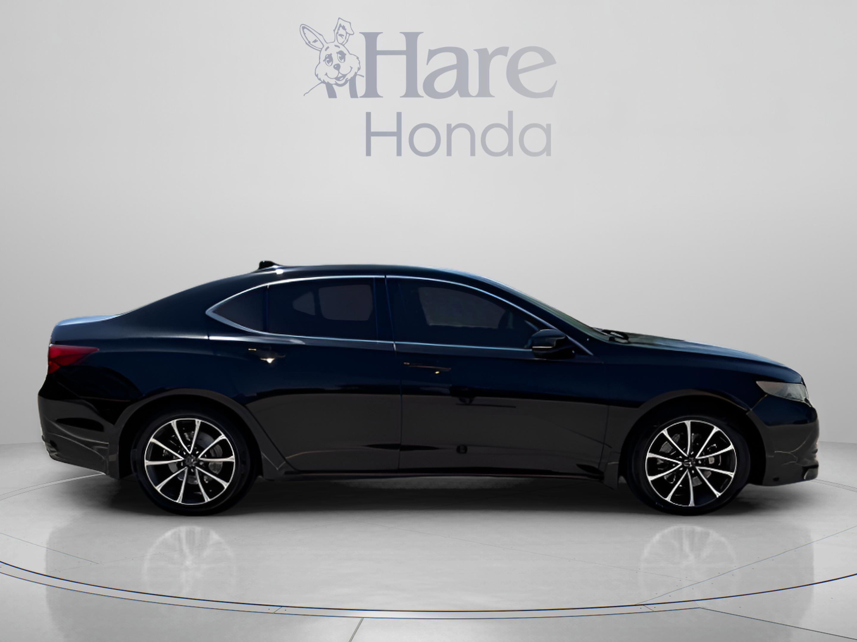 Used 2015 Acura TLX V6 w/ Technology Package FWD image 4