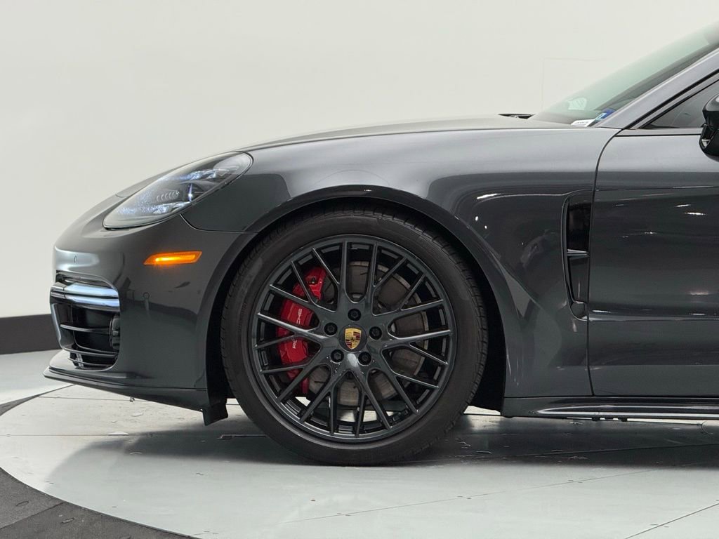Used 2020 Porsche Panamera GTS image 51