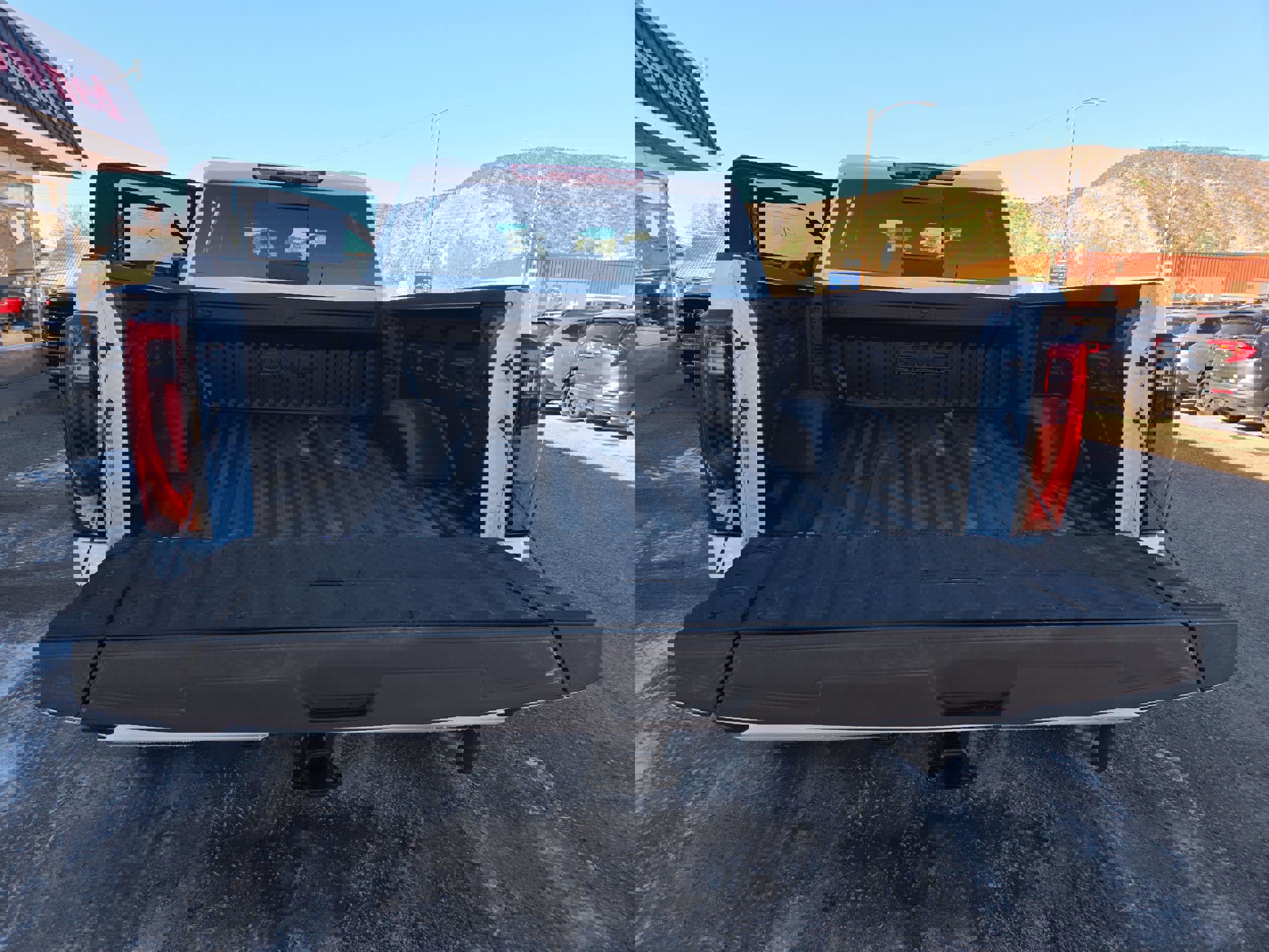 New 2026 GMC Sierra 2500 Denali Ultimate AWD/4WD image 21