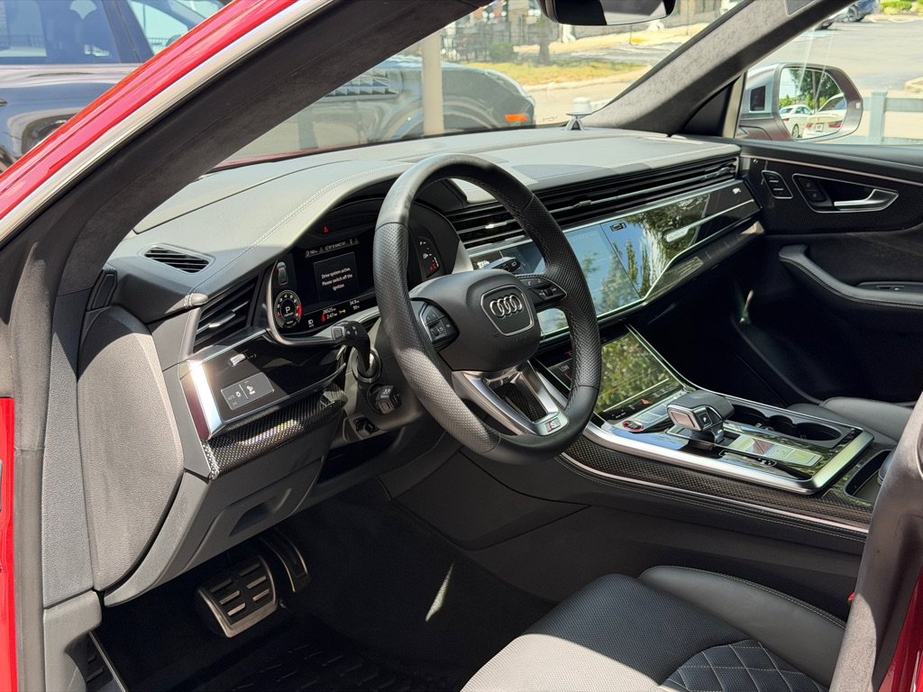 Used 2022 Audi SQ8 Prestige AWD/4WD image 23