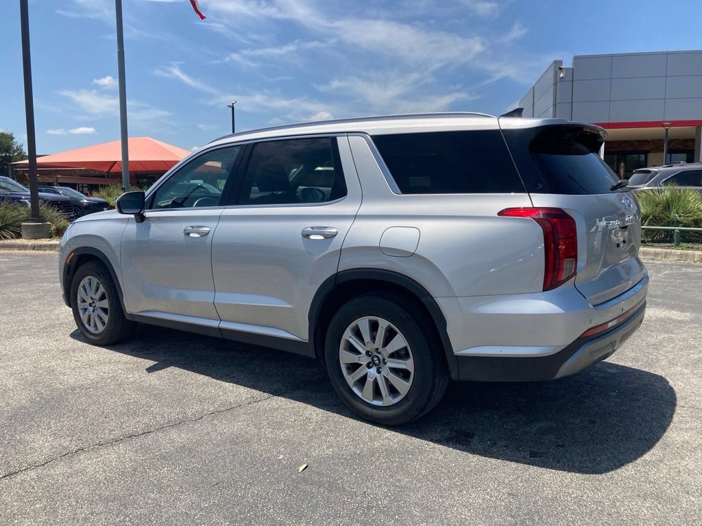Used 2025 Hyundai Palisade SEL FWD image 5