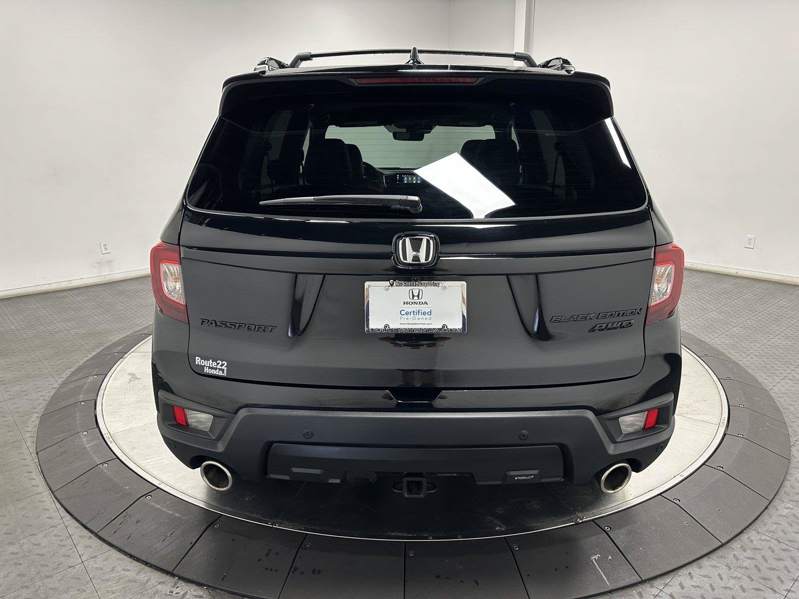Certified 2025 Honda Passport Black Edition image 11