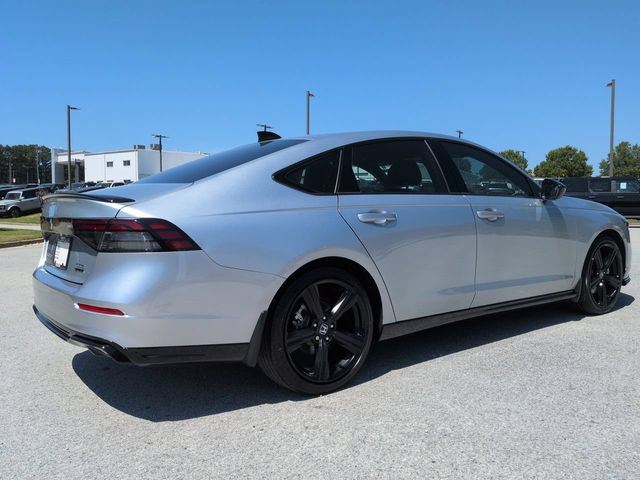 Used 2025 Honda Accord Sport image 4